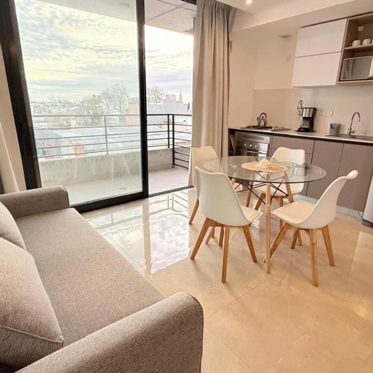 Departamento Moderno a Estrenar con Balcón - Apartamento de 1 dormitorio - 2