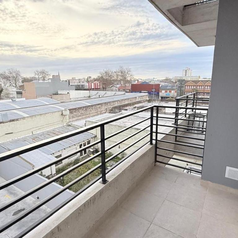 Departamento Moderno a Estrenar con Balcón - Apartamento de 1 dormitorio - 10