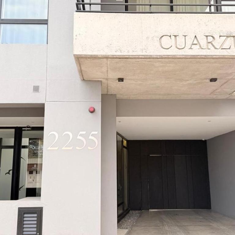 Departamento Moderno a Estrenar con Balcón - Apartamento de 1 dormitorio - 17