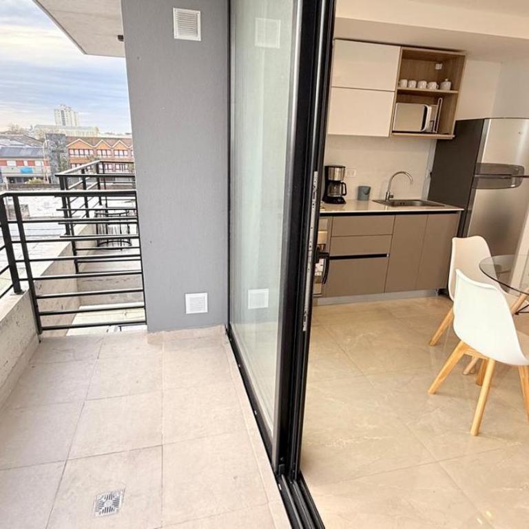 Departamento Moderno a Estrenar con Balcón - Apartamento de 1 dormitorio - 12