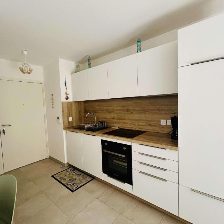 Appartement climatisé avec terrasse - 2 pers. - Appartement 1 Chambre - 8