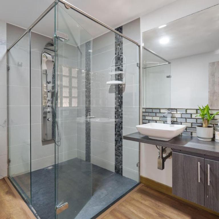 Ático de lujo con jacuzzi y vistas en el Poblado - Apartamento - 18