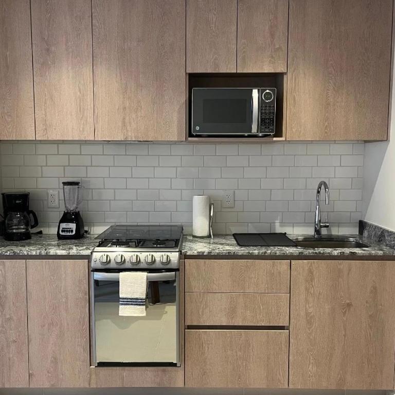 Ana's place! Loft in the Financial Zone - Apartment mit 2 Schlafzimmern - 55