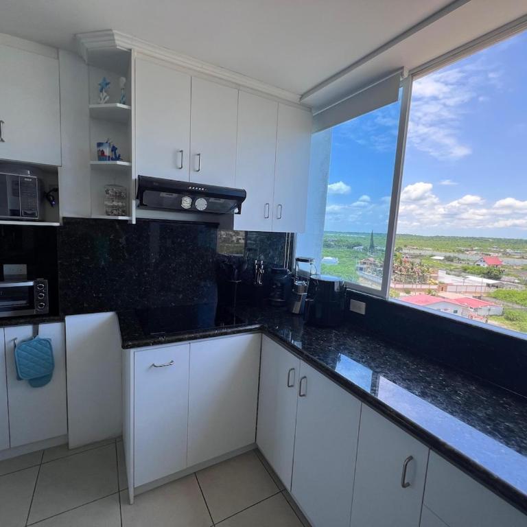 Punta Centinela, close to Ballenita and San Pablo - Apartamento de 3 dormitorios - 24