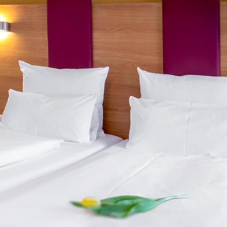 TIPTOP Hotel Burgschmiet Garni - Chambre Double ou Lits Jumeaux - 6