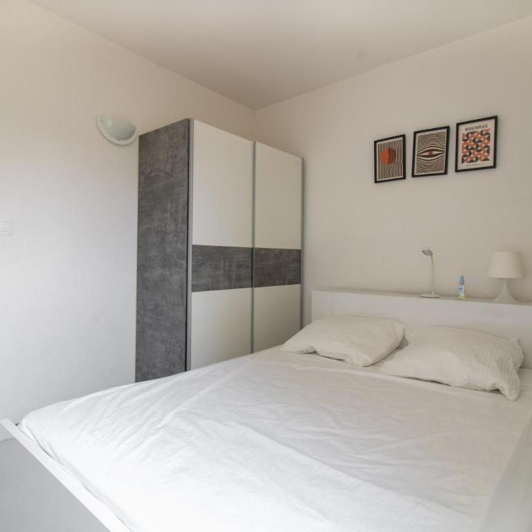 CAP D'AGDE Port T2 Parking 4 à 6 Pers - Apartamento de 1 dormitorio - 3
