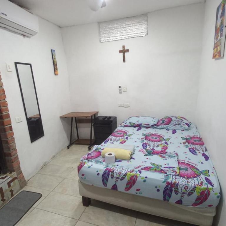 Balconcito - Habitación Doble con baño privado - 7