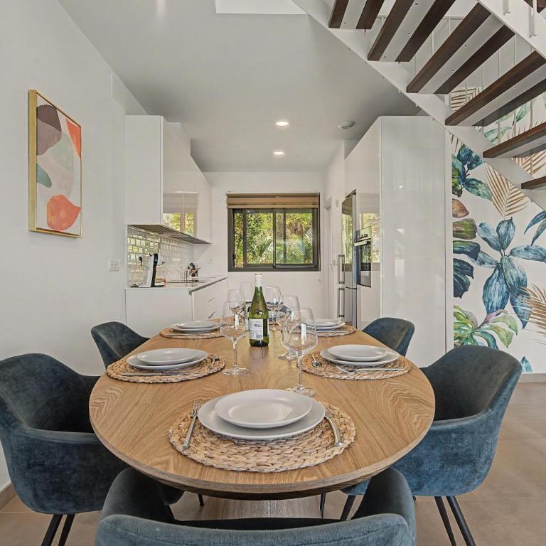 Chulera Beach townhouse sea views - Casa de 3 dormitorios - 33
