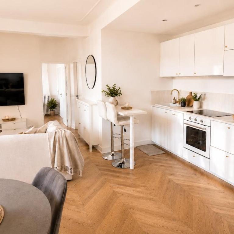 Palais Meurice, beautiful apartment in Cannes Center proche Palais des Festivals - Appartement 2 Chambres - 4