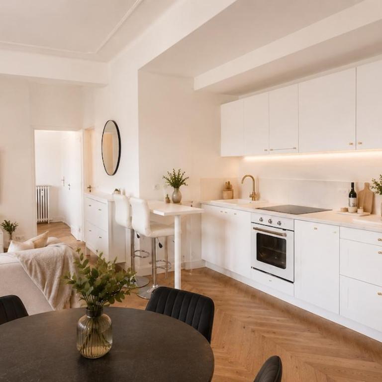 Palais Meurice, beautiful apartment in Cannes Center proche Palais des Festivals - Appartement 2 Chambres - 5