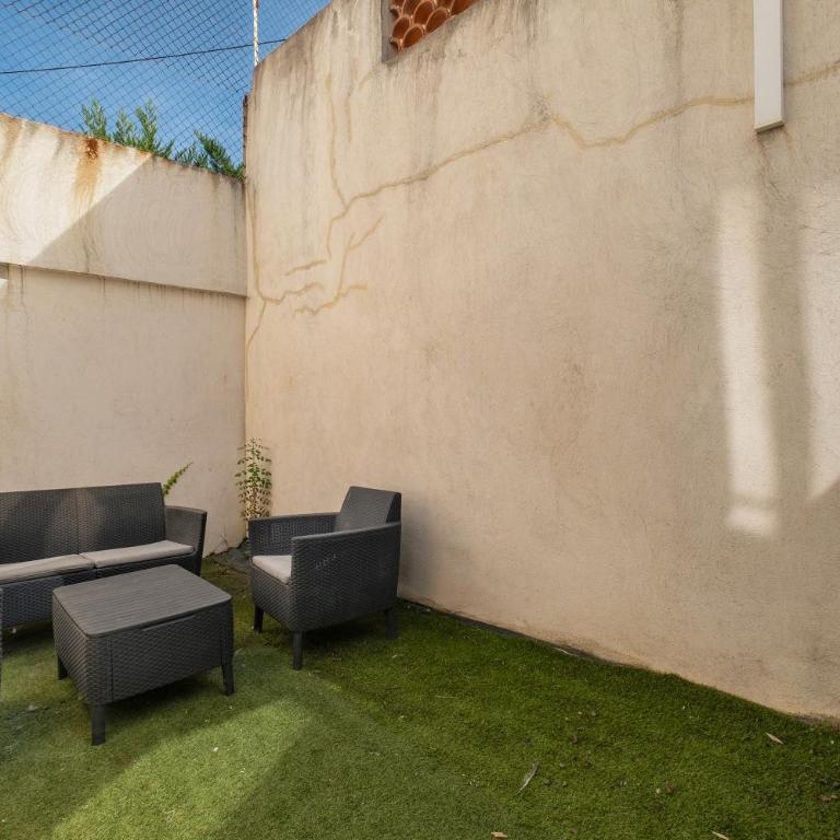 Les Orangers - Two-Bedroom Deluxe Apartment with Garden View - 25