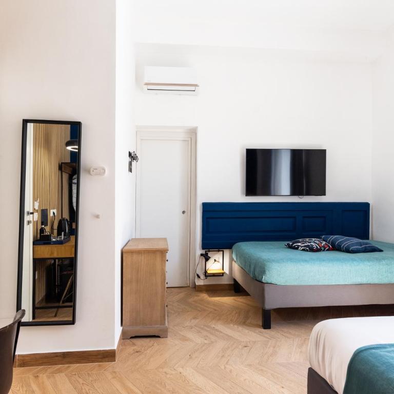 Tredici Boutique Rooms - Camera Familiare con Balcone - 8