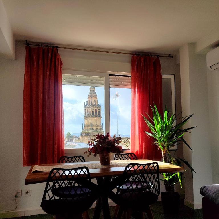 Mirador del poeta Vistas en el corazón de Córdoba - Two-Bedroom Apartment - 12