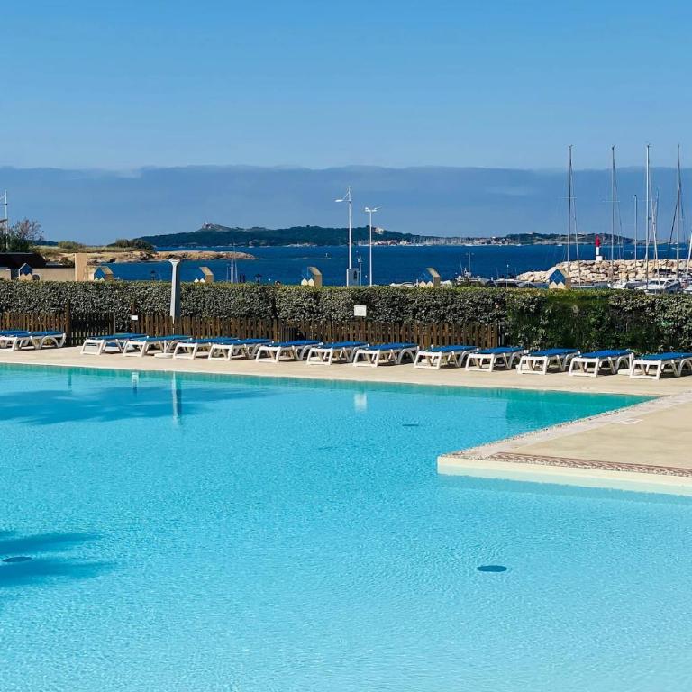 Balcon sur la piscine, mer à 200 m - Apartment mit 2 Schlafzimmern - 3
