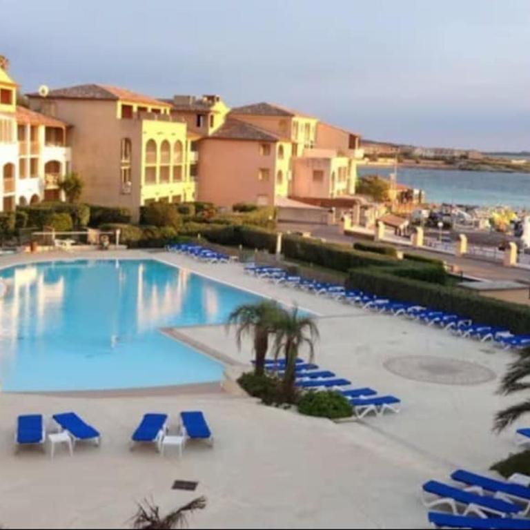Balcon sur la piscine, mer à 200 m - Apartment mit 2 Schlafzimmern - 24