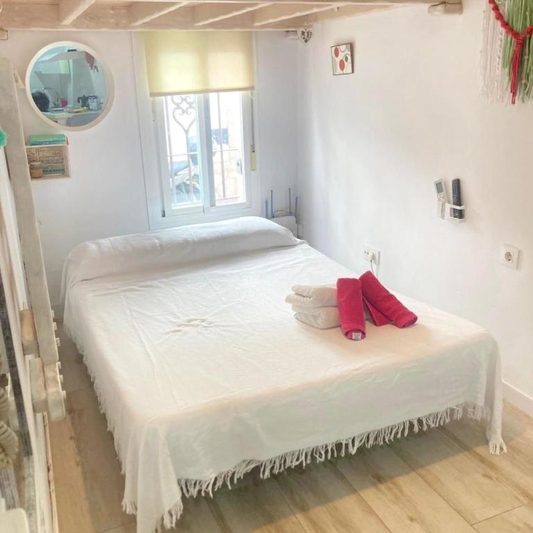 ACOGEDOR ESTUDIO CON ALTILLO EN EL CENTRO DE CONIL, a 5min de la playa - One-Bedroom Apartment - 1