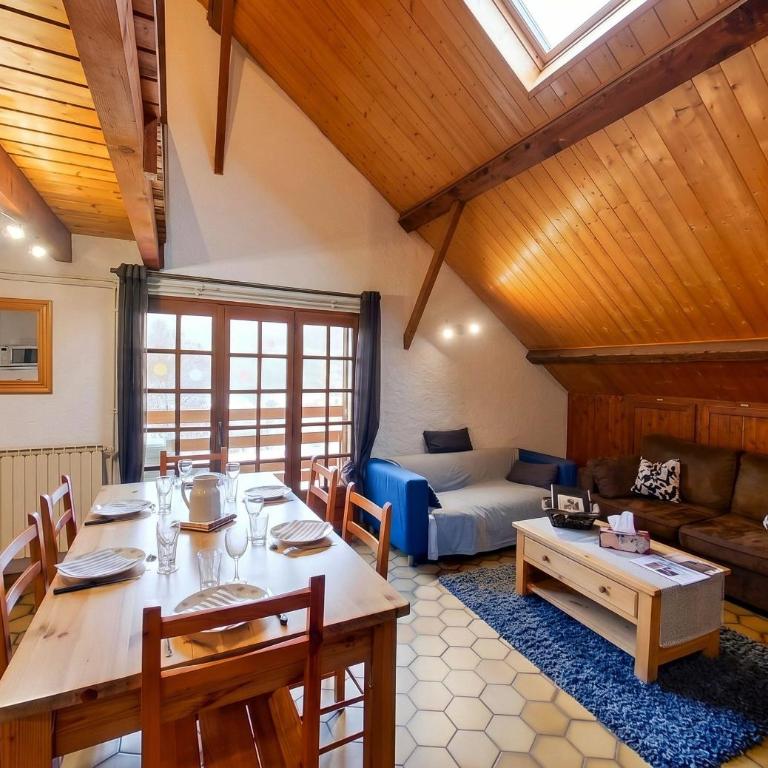 Casa-Le Gerland : joli duplex dans chalet St-Véran - Appartement - 3