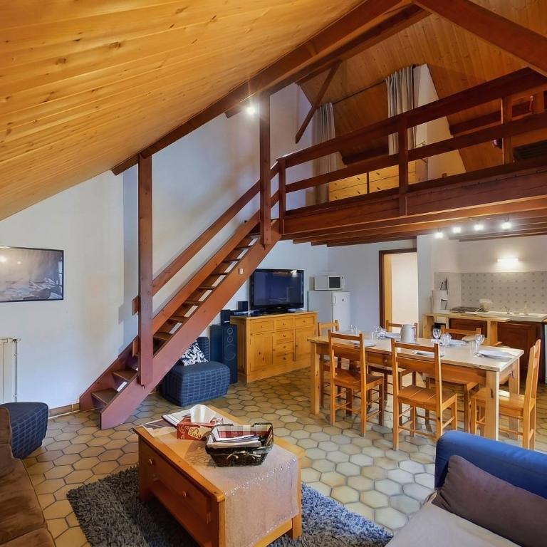 Casa-Le Gerland : joli duplex dans chalet St-Véran - Appartement - 26