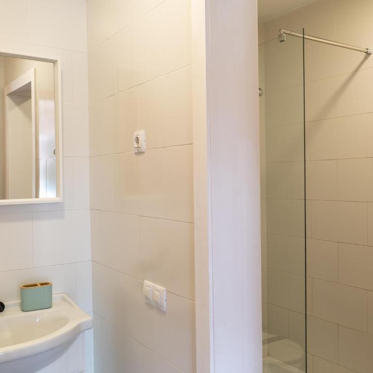 Apartaments Corall - Appartement - 24