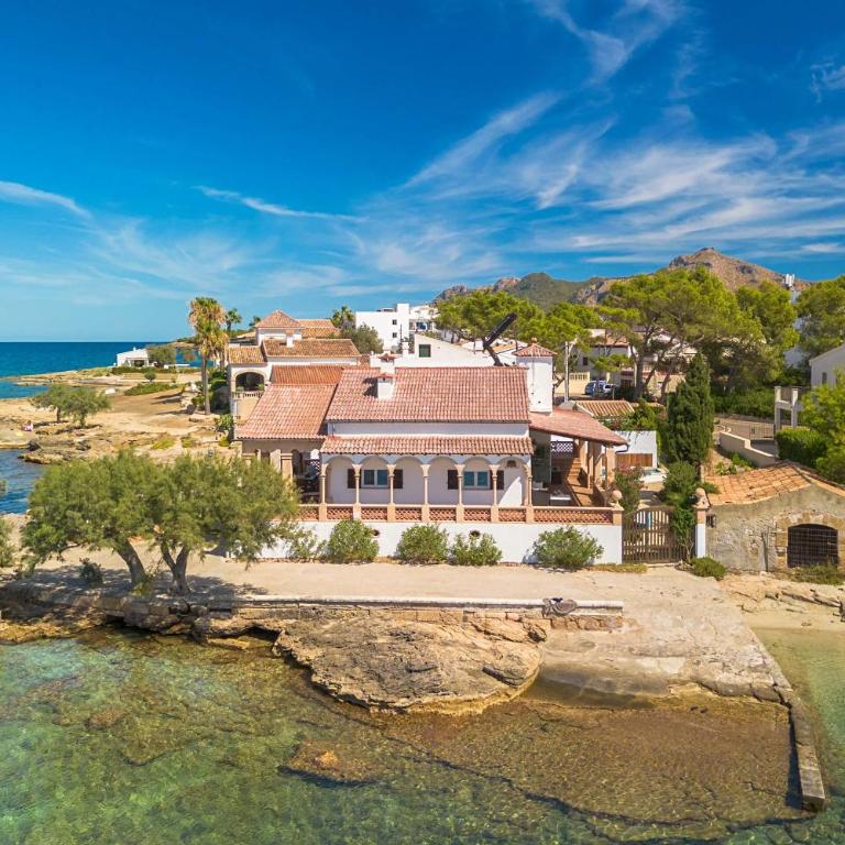 Beachfront Villa Es Clot by Sealand Villas - Villa with Sea View - 1