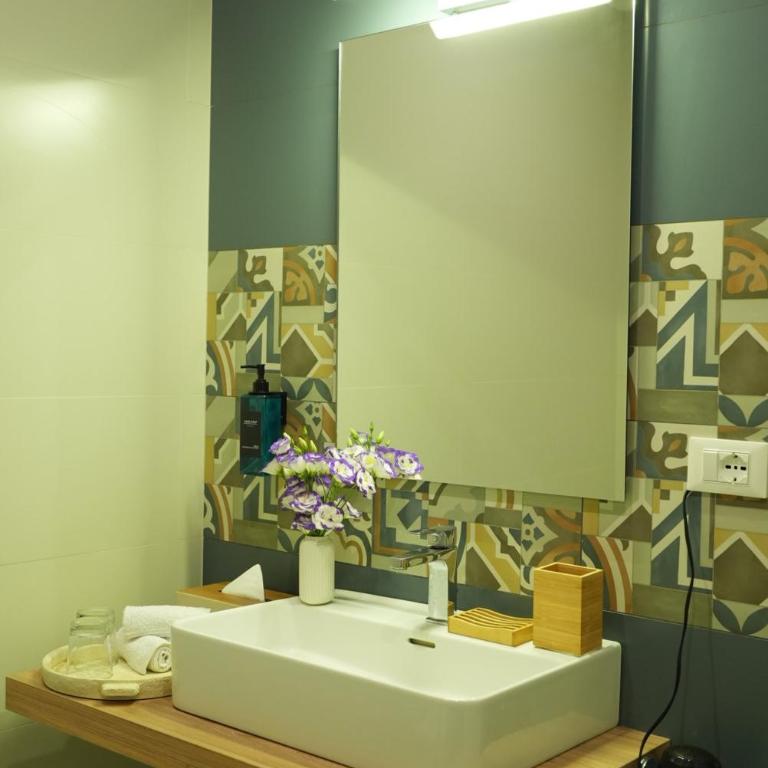 Syraka Design Rooms & Suites - Doppel-/Zweibettzimmer mit Balkon - 4