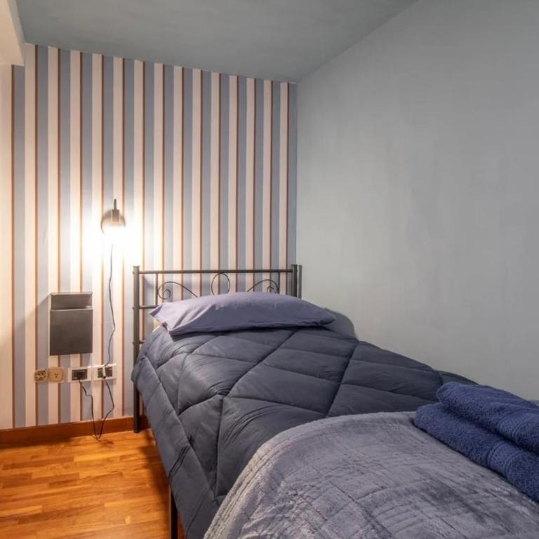 Ezio Rooms - Family Room - 2