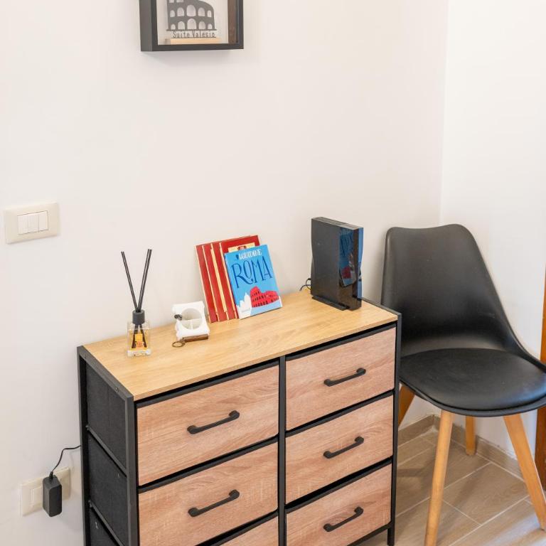 Suite Valesio 2 bedrooms near Metro A - Appartamento con 2 Camere da Letto - 20