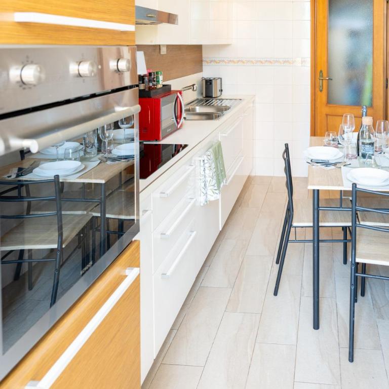 Suite Valesio 2 bedrooms near Metro A - Appartamento con 2 Camere da Letto - 12
