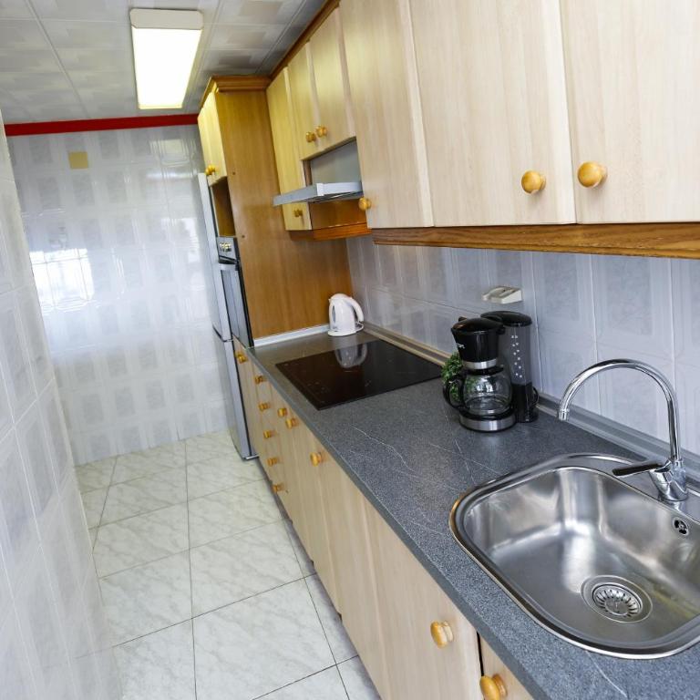 Apartamento SOBREMAR - Only Families - Apartment mit Dusche - 26