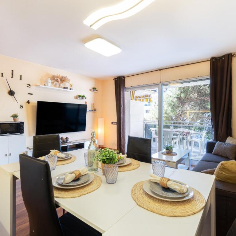 Hogaristic - Apartamentos Montblanc - Superior One-Bedroom Apartment with Balcony - 5