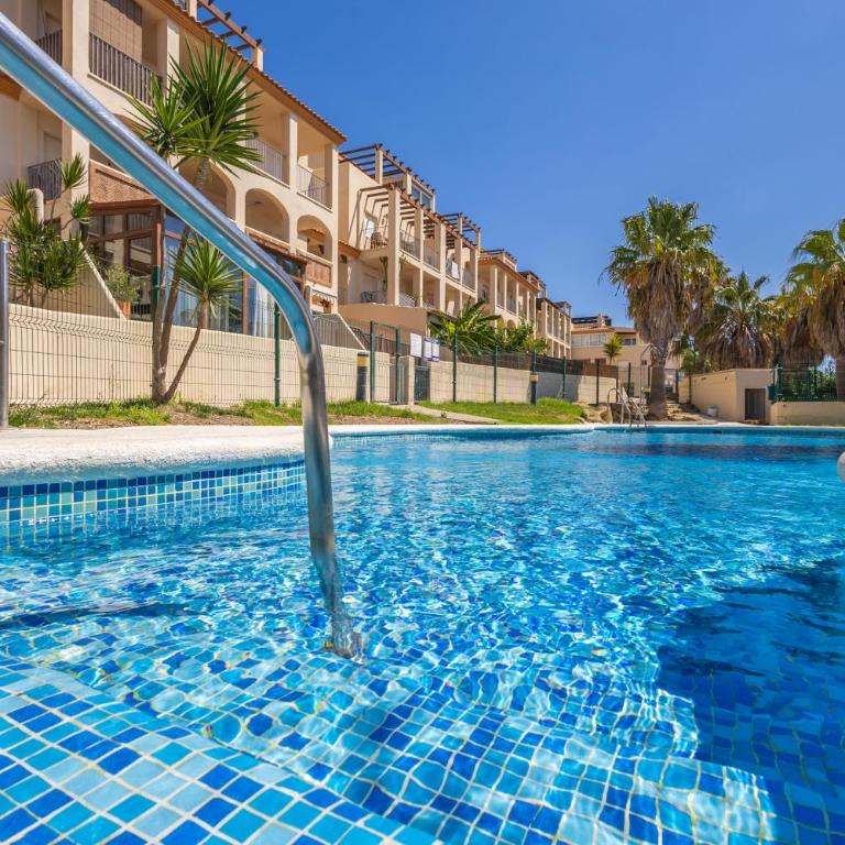 Espacio, terrazas y piscina cerca del centro - Apartamento de 3 dormitorios con vistas - 9