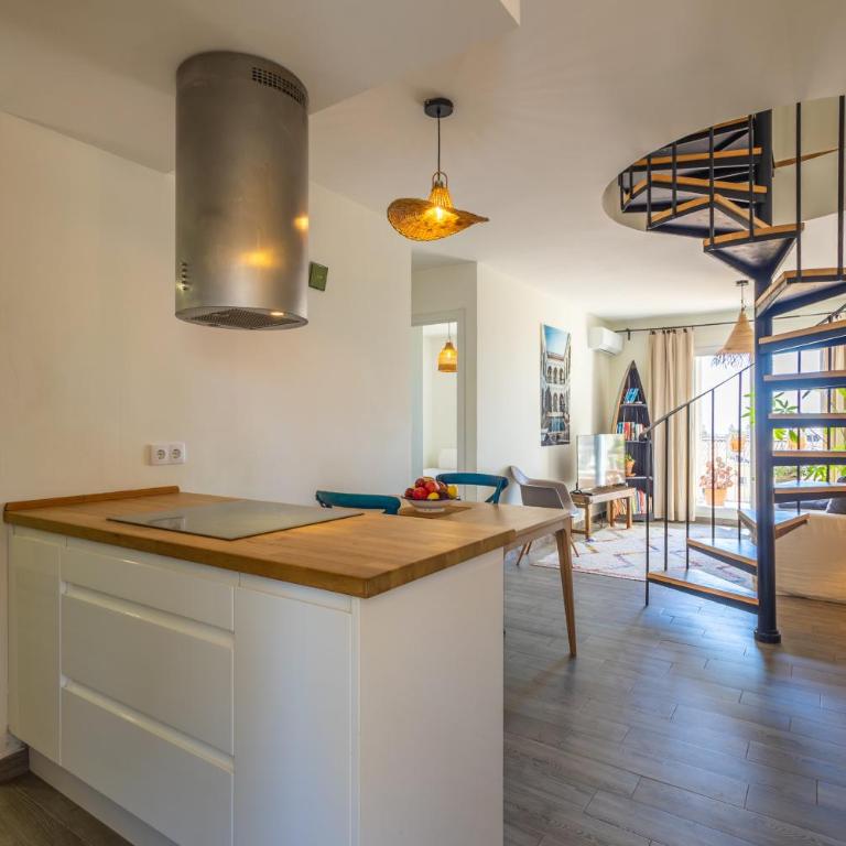 Espacio, terrazas y piscina cerca del centro - Apartamento de 3 dormitorios con vistas - 22