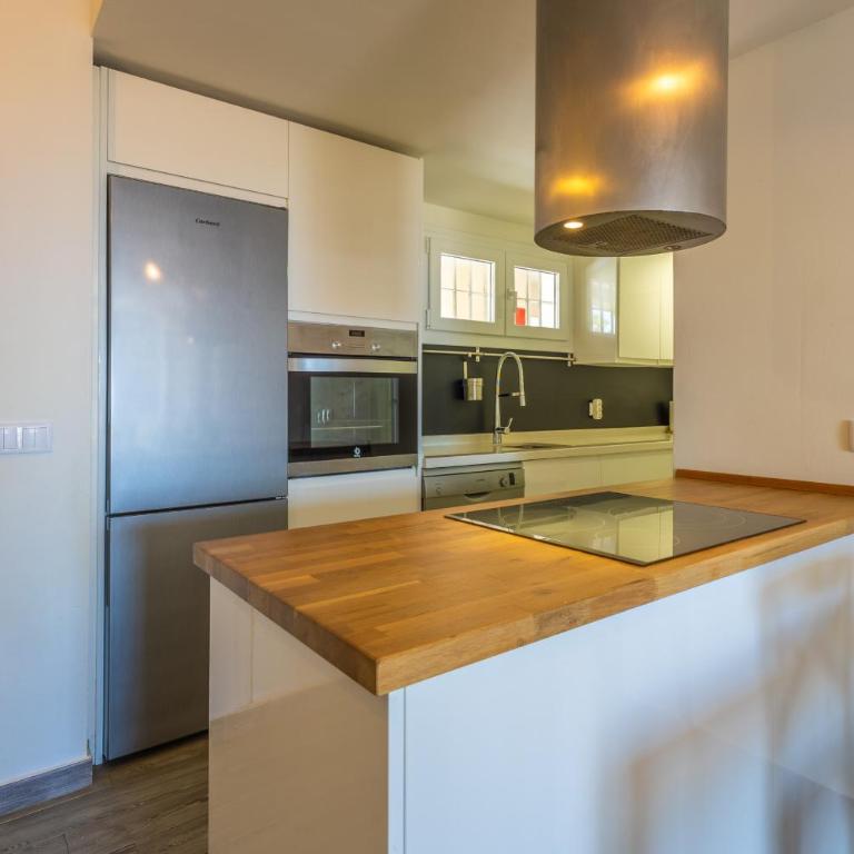 Espacio, terrazas y piscina cerca del centro - Apartamento de 3 dormitorios con vistas - 23