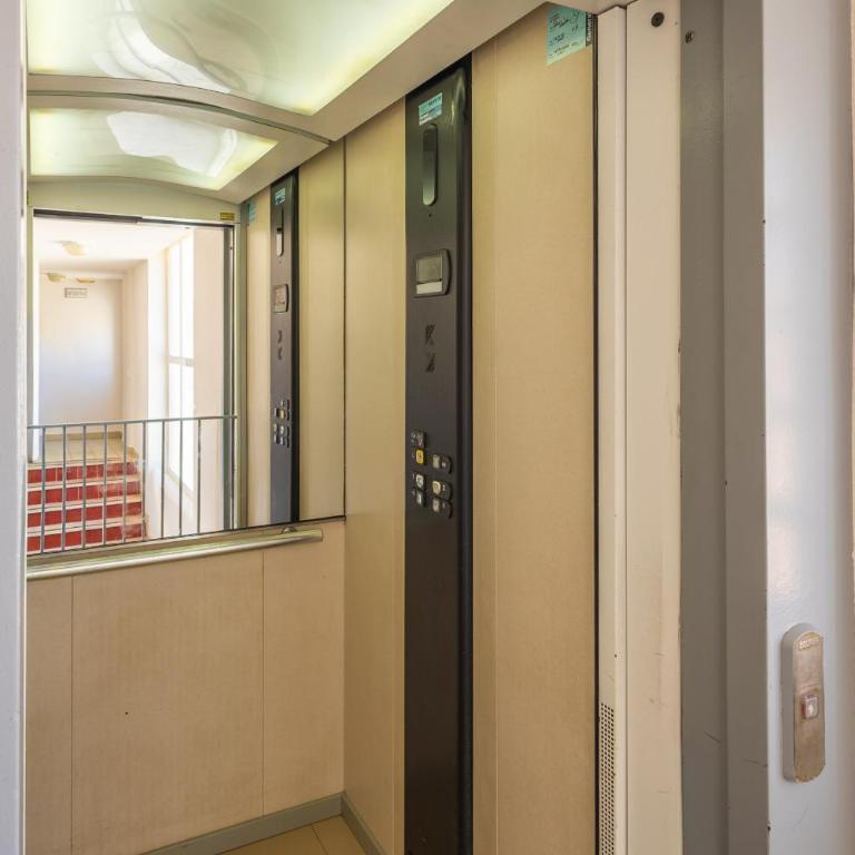 Espacio, terrazas y piscina cerca del centro - Apartamento de 3 dormitorios con vistas - 49