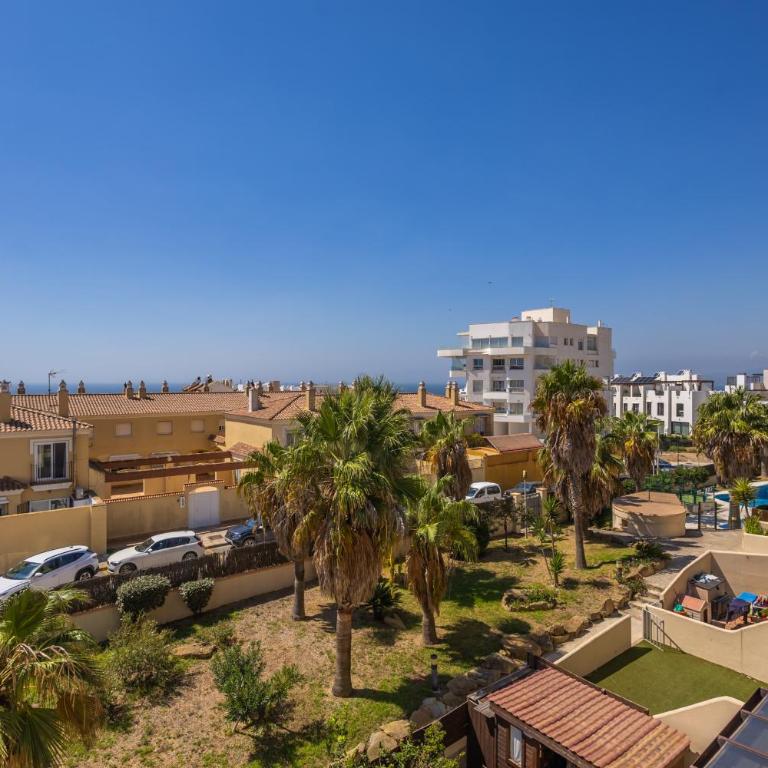 Espacio, terrazas y piscina cerca del centro - Apartamento de 3 dormitorios con vistas - 53