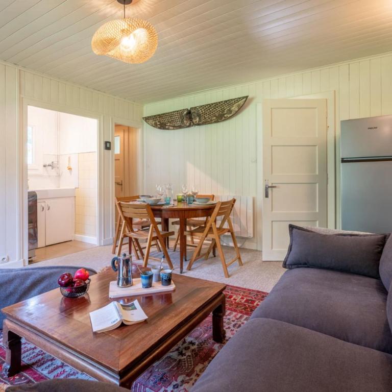 Cocooning small chalet with garden and views - Chalet - 8