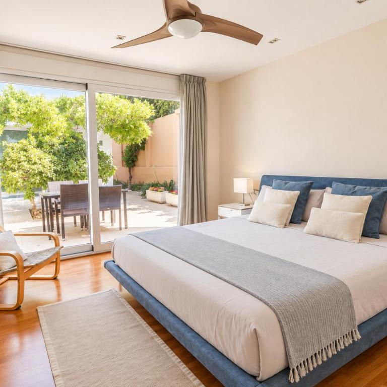 Villa Playamar para 10 Piscina privada, BBQ, parking a 10 min playa - Villa - 16