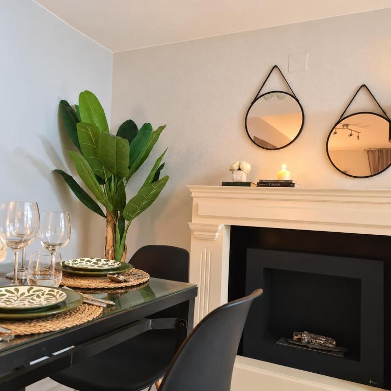 Apartamento Dos Torres Bárbol Jacuzzi & Parking Privado - Apartamento Deluxe - 6