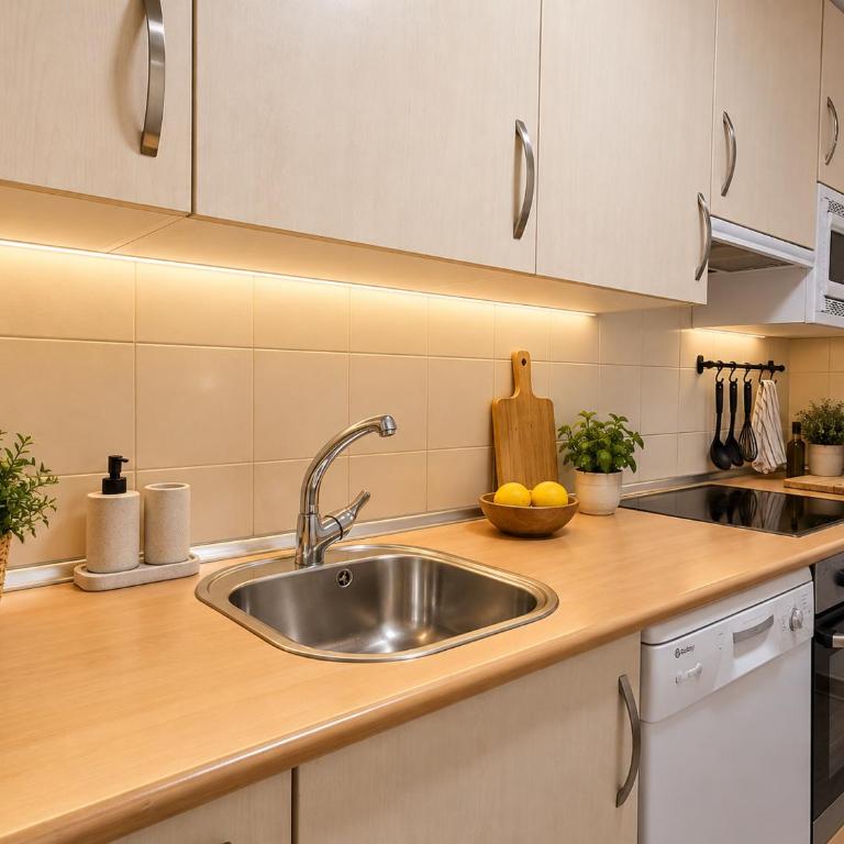 Apartamento Dos Torres Bárbol Jacuzzi & Parking Privado - Apartamento Deluxe - 8