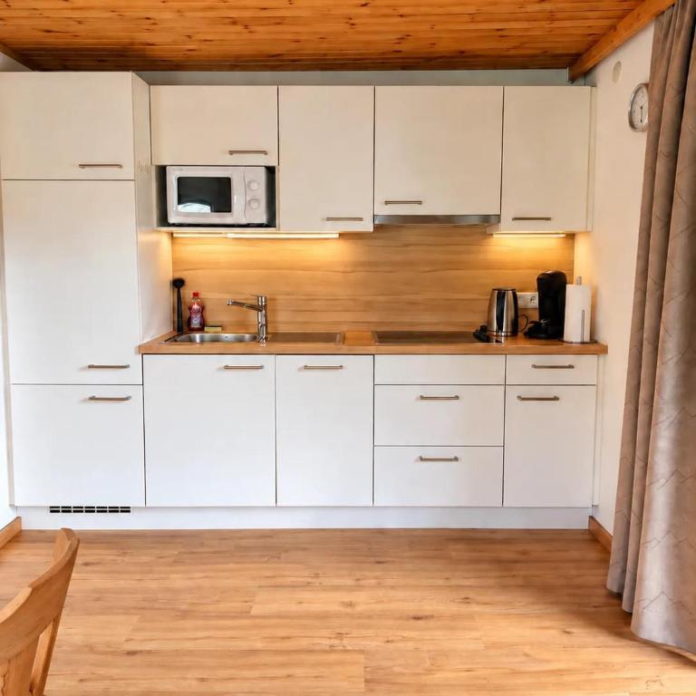 Ferienhaus Waldfrieden - Alleinstehend & gemütlich - Haus mit 4 Schlafzimmern - 3