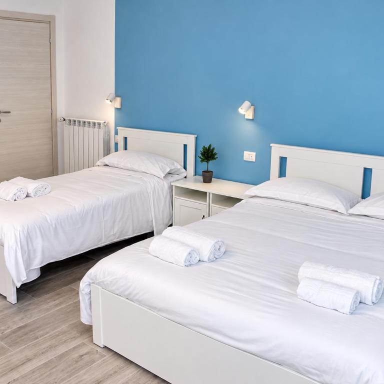 Roman Sunrise Rooms - Camera Tripla con Bagno Privato - 8