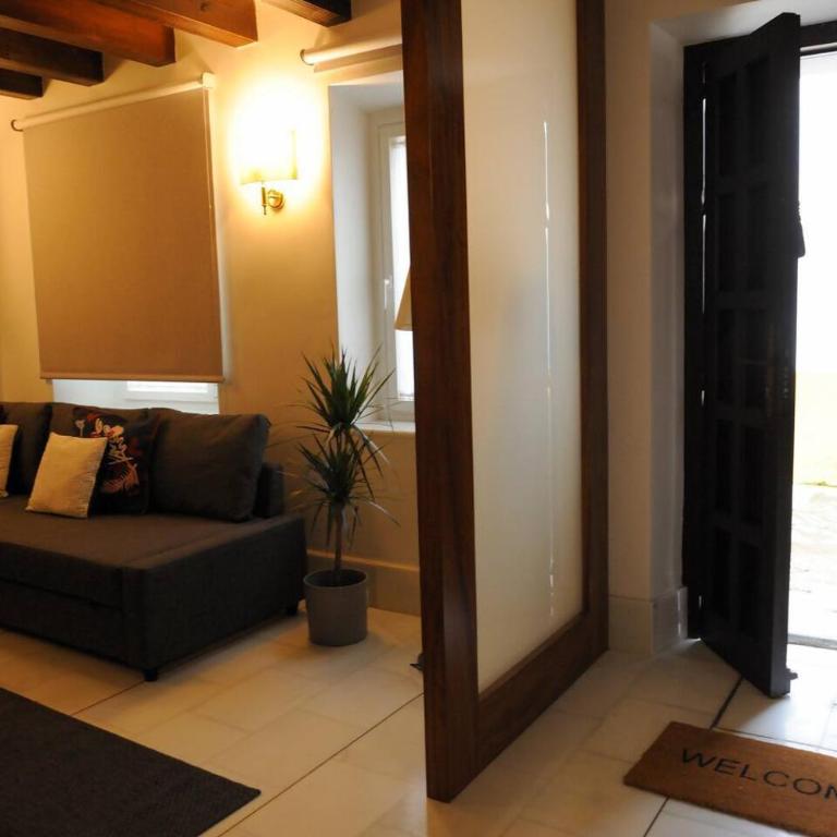 Casa adosada independiente junto al Alcázar. - Apartment mit 2 Schlafzimmern und Terrasse - 28