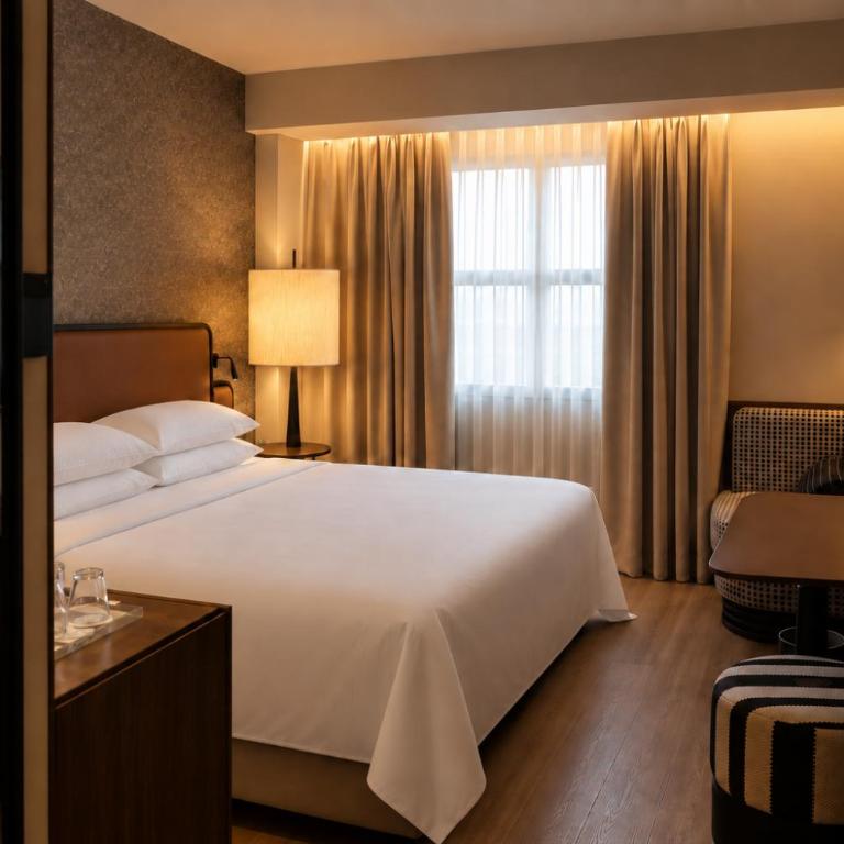 Sheraton Rome Parco de Medici - Superior Zimmer mit Kingsize-Bett - 3
