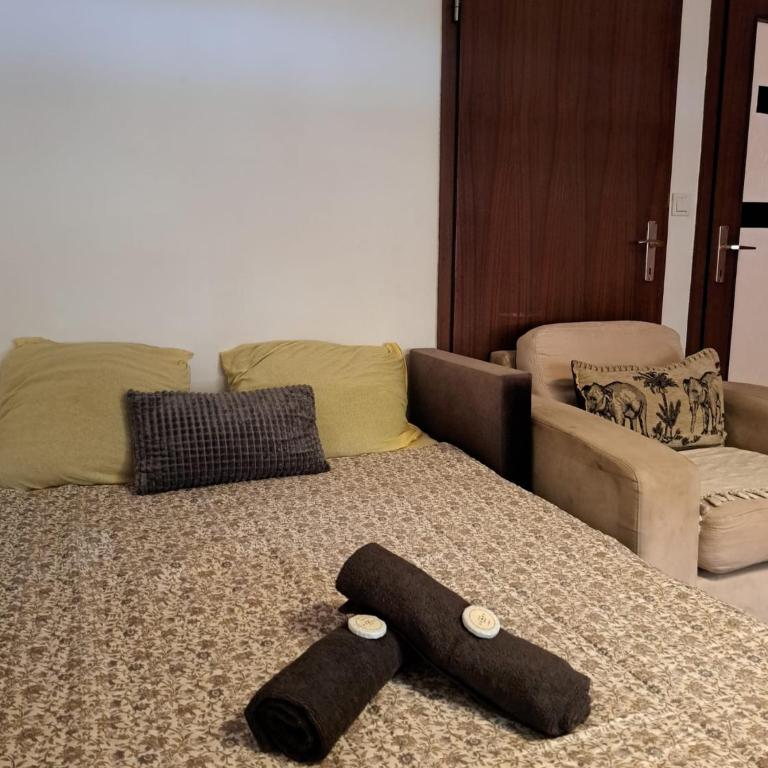 Oasis By Didi 4U2STAY - Two-Bedroom Apartment with Balcony - 6