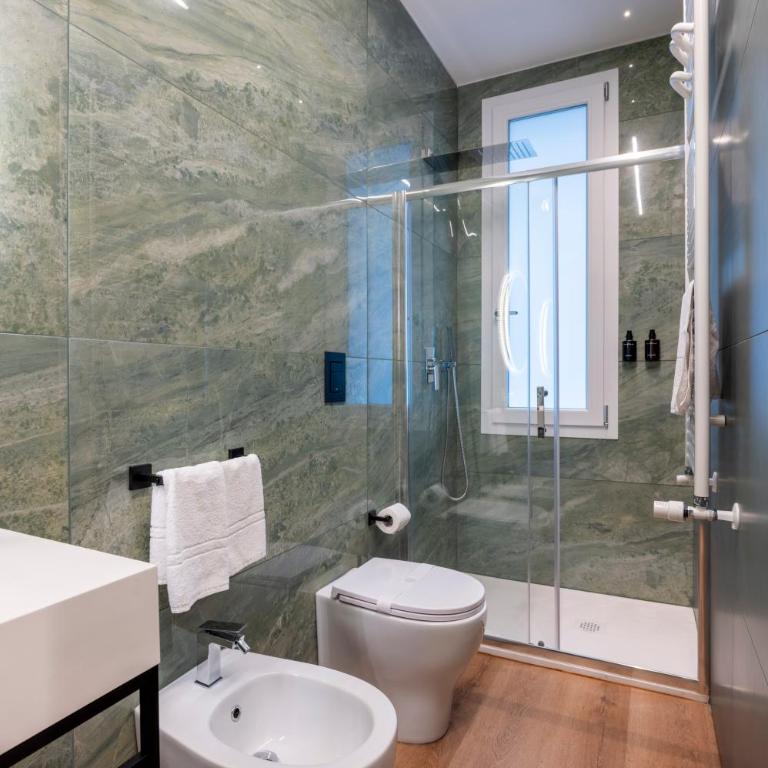 Gallery Luxury - Camera Matrimoniale Standard - 4