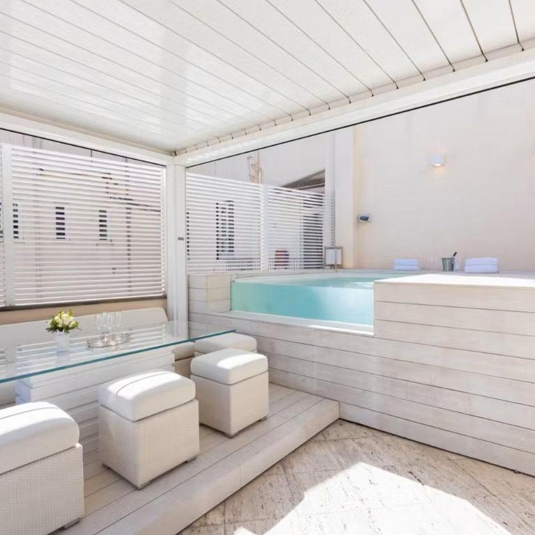 lovely property Via del Babuino- centrale - Appartamento con 3 Camere da Letto e Piscina Privata - 28