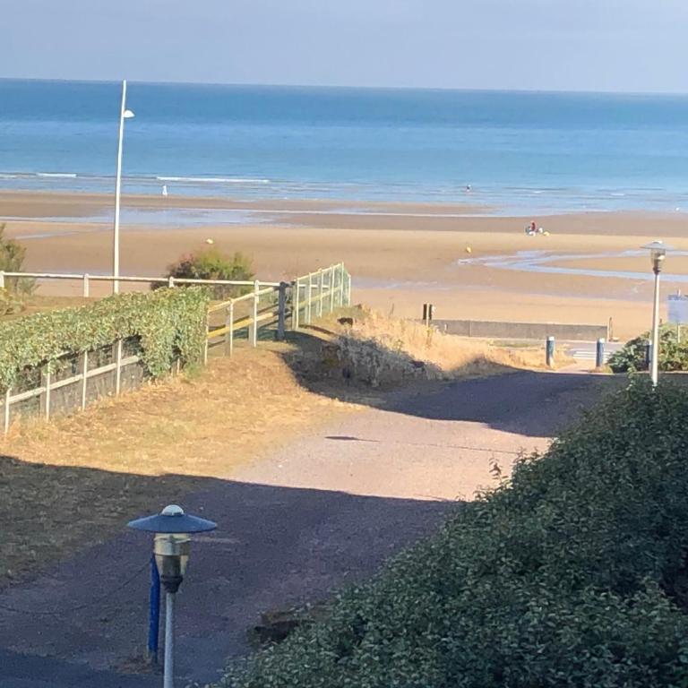 Appartement cosy avec vue mer et piscine - Apartamento de 2 dormitorios con vistas al mar - 1