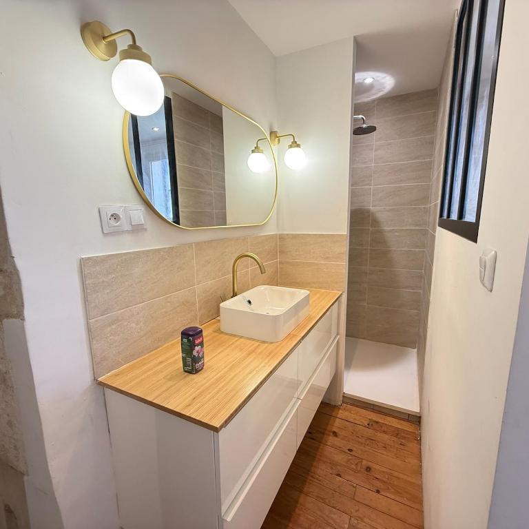 Cozy & Authentic Studio - Nîmes Écusson - Appartement 1 Chambre - 9