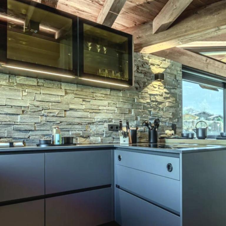 Cloud Nine Penthouse mountain views - Apartment - 6
