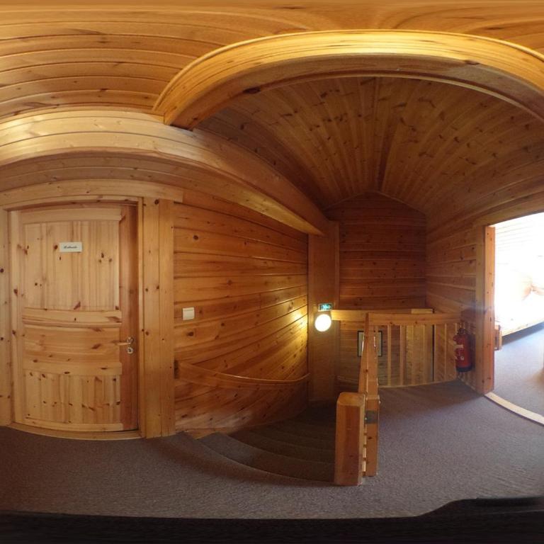 Chalet rustique près des pistes avec WiFi, 7 chambres pour 14 personnes - Chalet mit 3 Schlafzimmern - 14